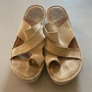 Born platform slides